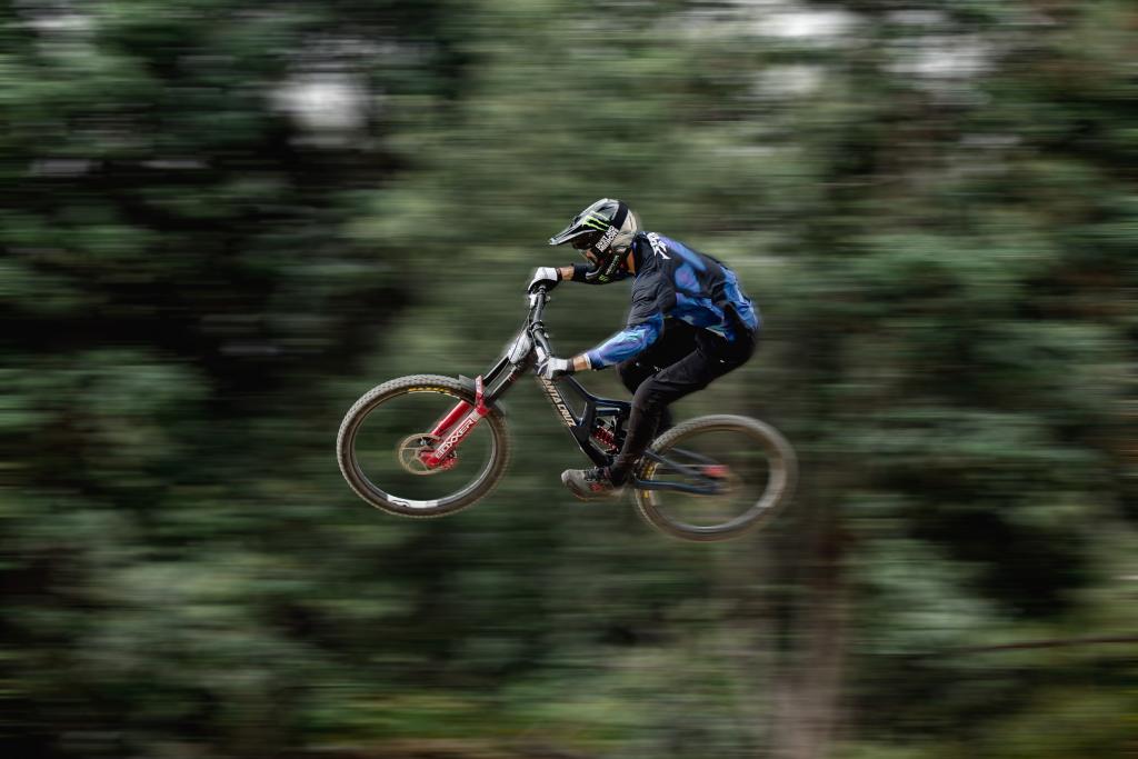 Downhill mountain bike photography in Tasmania for Red Bull Hardline